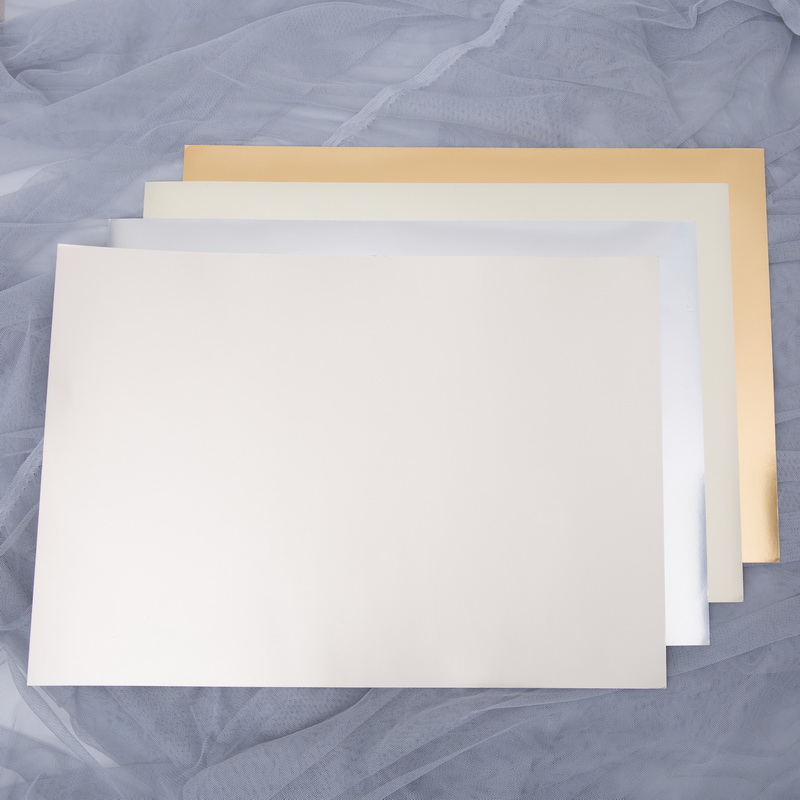 A4 Format Spiegelpapier WMP0001 - zum Schließen ins Bild klicken