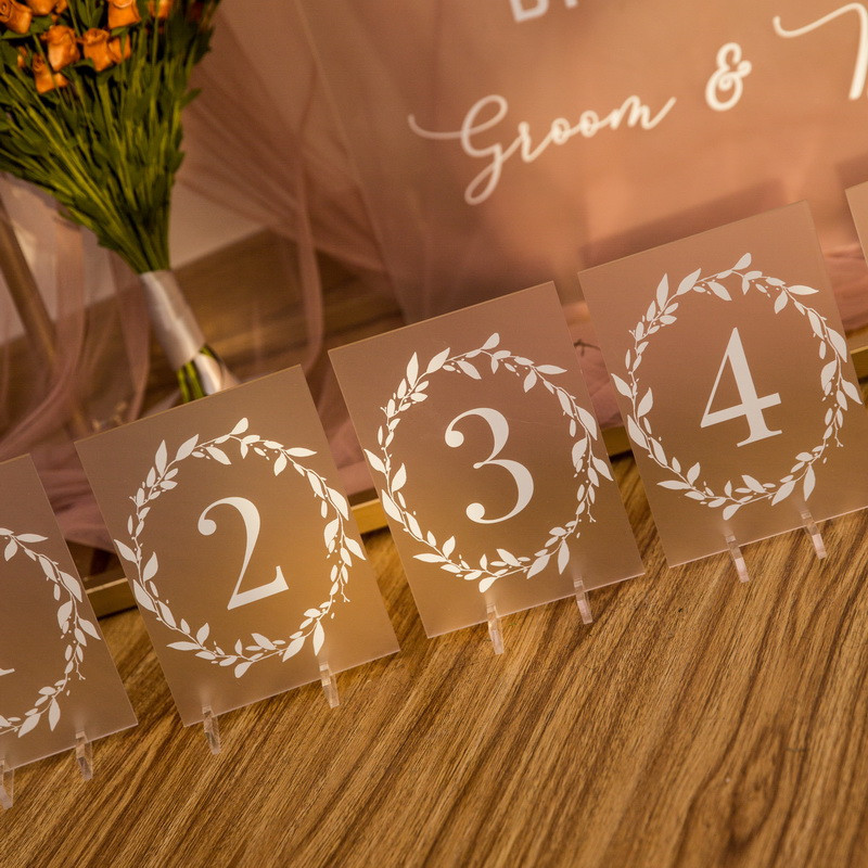 Acryl Tischkarten zur Hochzeit 2mm YKT014 - zum Schließen ins Bild klicken